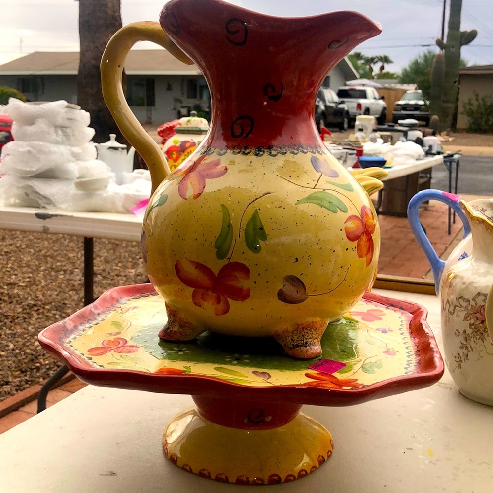 High Gloss Colorful hand painted ceramic pitcher and stand